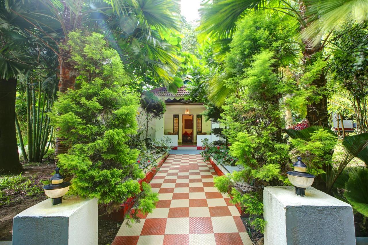 Gokulam Grand Resort & Spa, Coorg Kushālnagar Eksteriør bilde