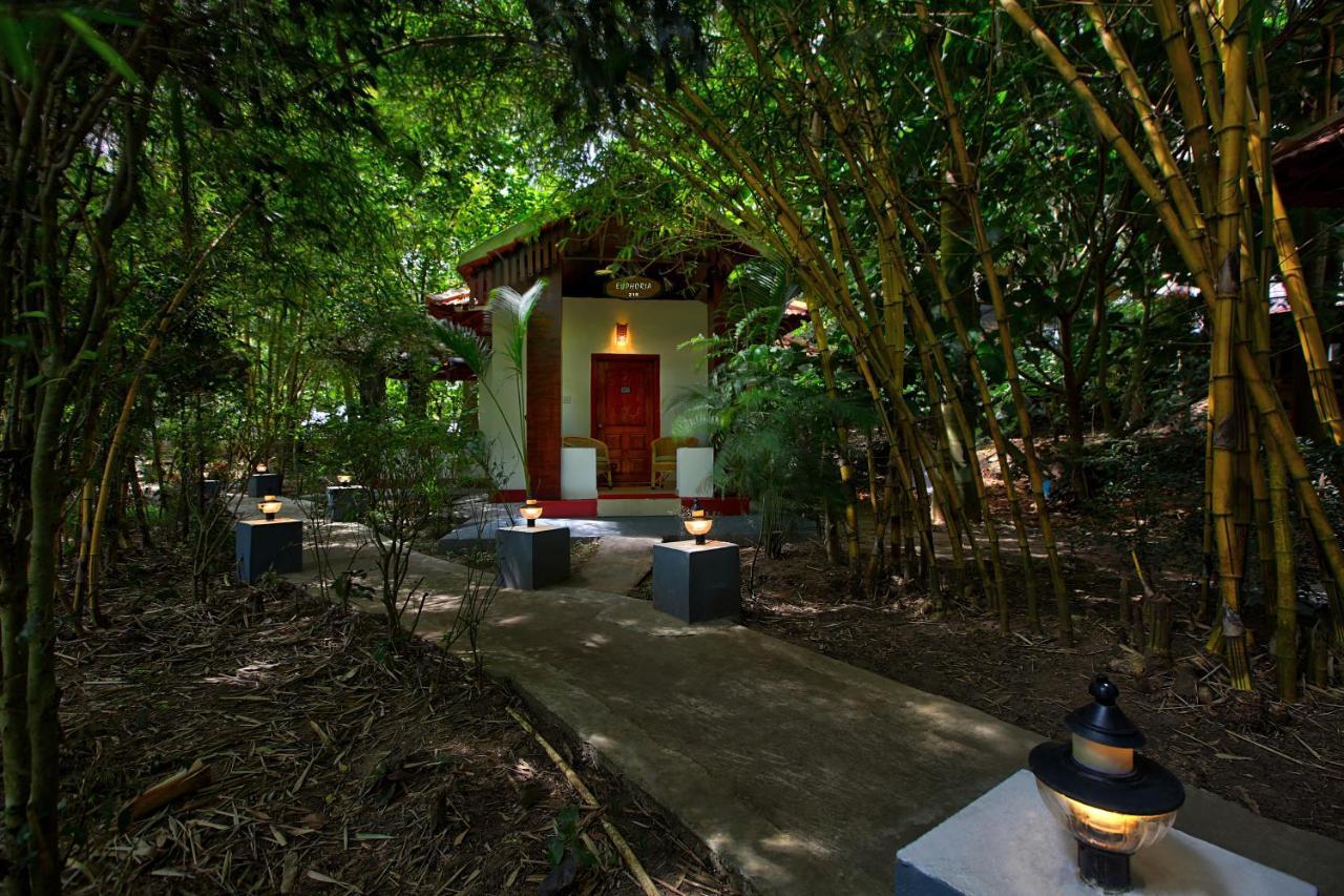 Gokulam Grand Resort & Spa, Coorg Kushālnagar Eksteriør bilde